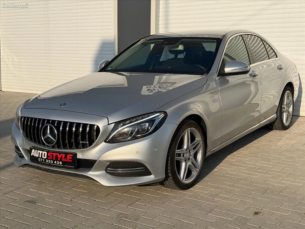 Mercedes-Benz C 180 2015, слика 1